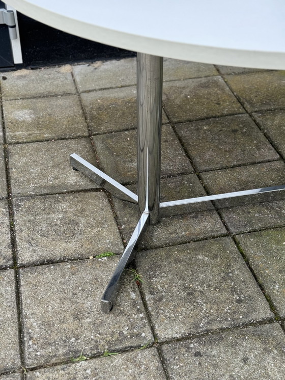 Image 1 of Table à manger vintage extensible de l'ère spatiale