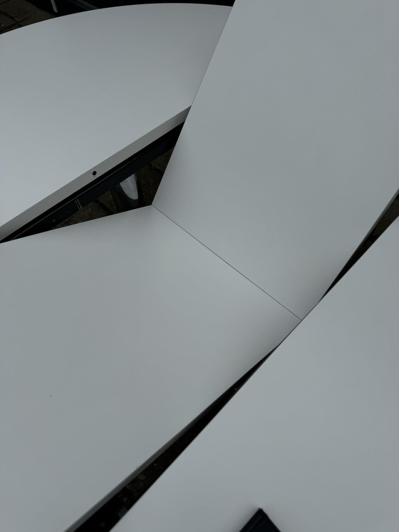 Image 1 of Table à manger vintage extensible de l'ère spatiale