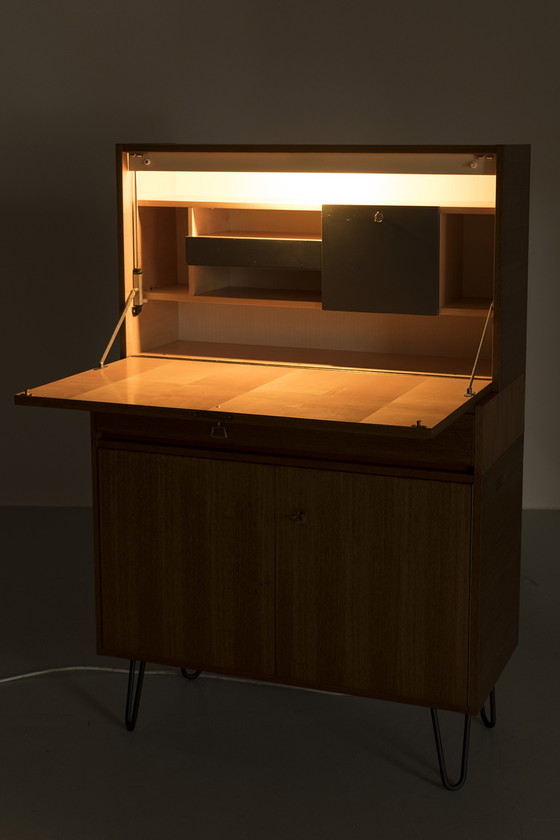 Image 1 of Multipurpose cabinet with lighting 69409