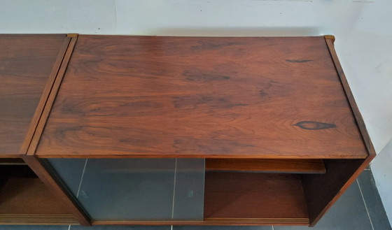 Image 1 of Credenza a parete