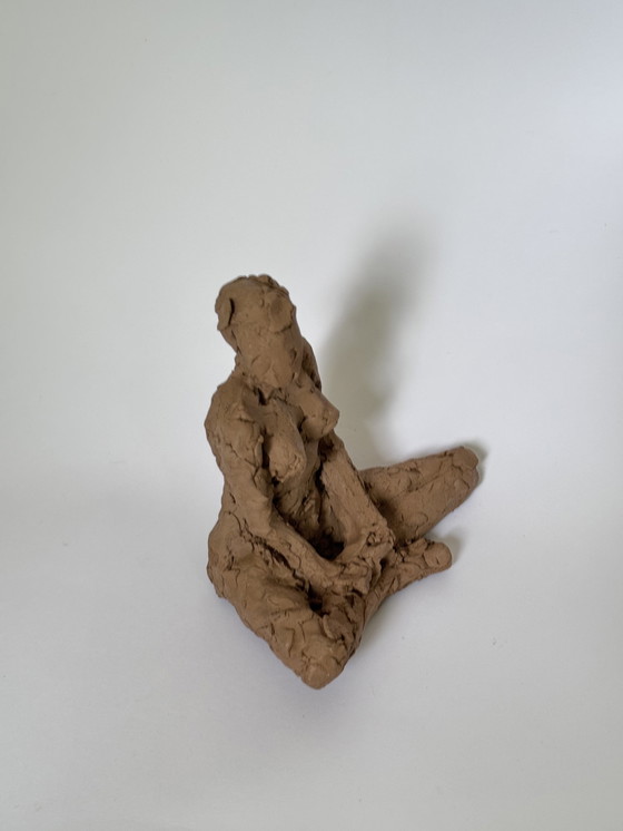 Image 1 of Yolande Ide - statue en terre cuite d'une femme nue