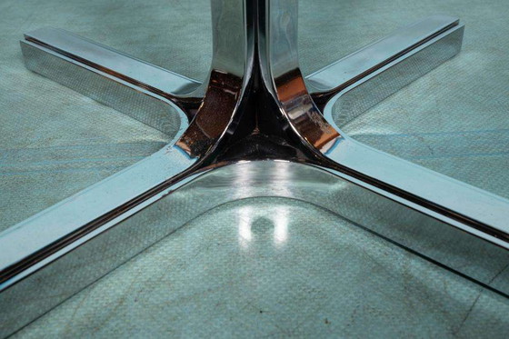 Image 1 of Round spage age Italian design dining table, Theme Rinaldi