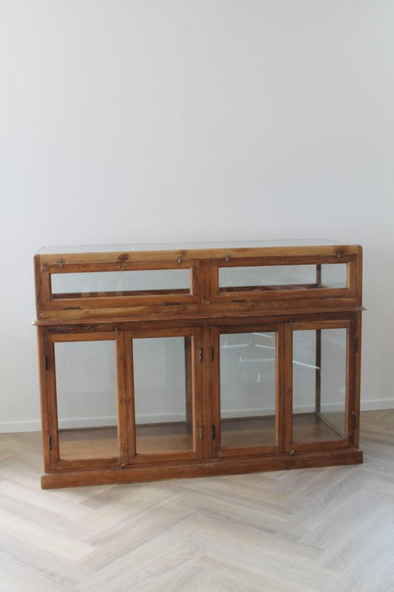 Image 1 of Glass display cabinet