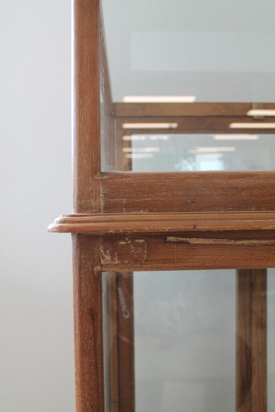 Image 1 of Glass display cabinet