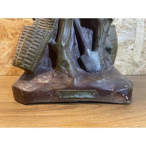 Image 1 of Busto maschile d'epoca in policromia raffigurante un viticoltore