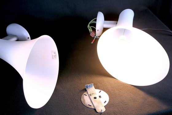 Image 1 of Pair of white Murano wall lights by Carlo Nason for "Murano Due", Italy