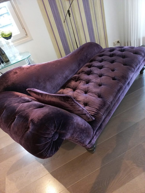 Image 1 of Authentic Chaisse Longue Of Purple Velvet, In Good Condition