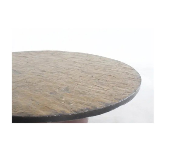 Image 1 of Table basse ronde brutaliste des années 1970 avec plateau en ardoise brun/vert