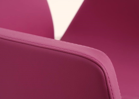 Image 1 of DeBerenn Fauteuil Nero violet