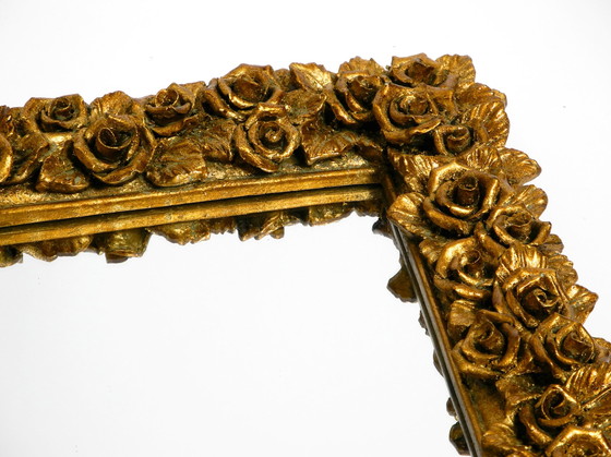 Image 1 of Trois miroirs muraux Mid Century d'Italie avec cadres dorés décorés de roses