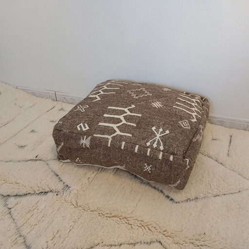 Berber cushion