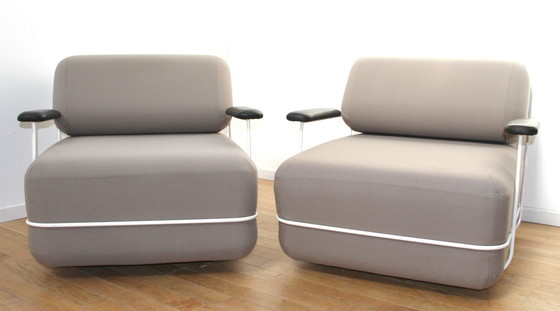 Image 1 of Pebble design armchair, Bla Station