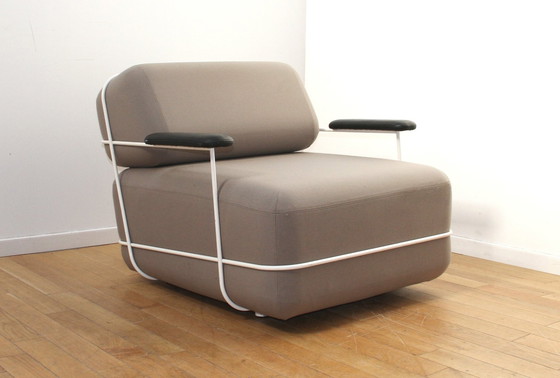 Image 1 of Pebble design armchair, Bla Station