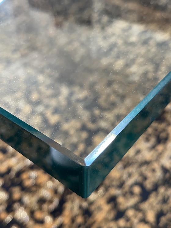 Image 1 of Table basse design - verre - carré - haute qualité