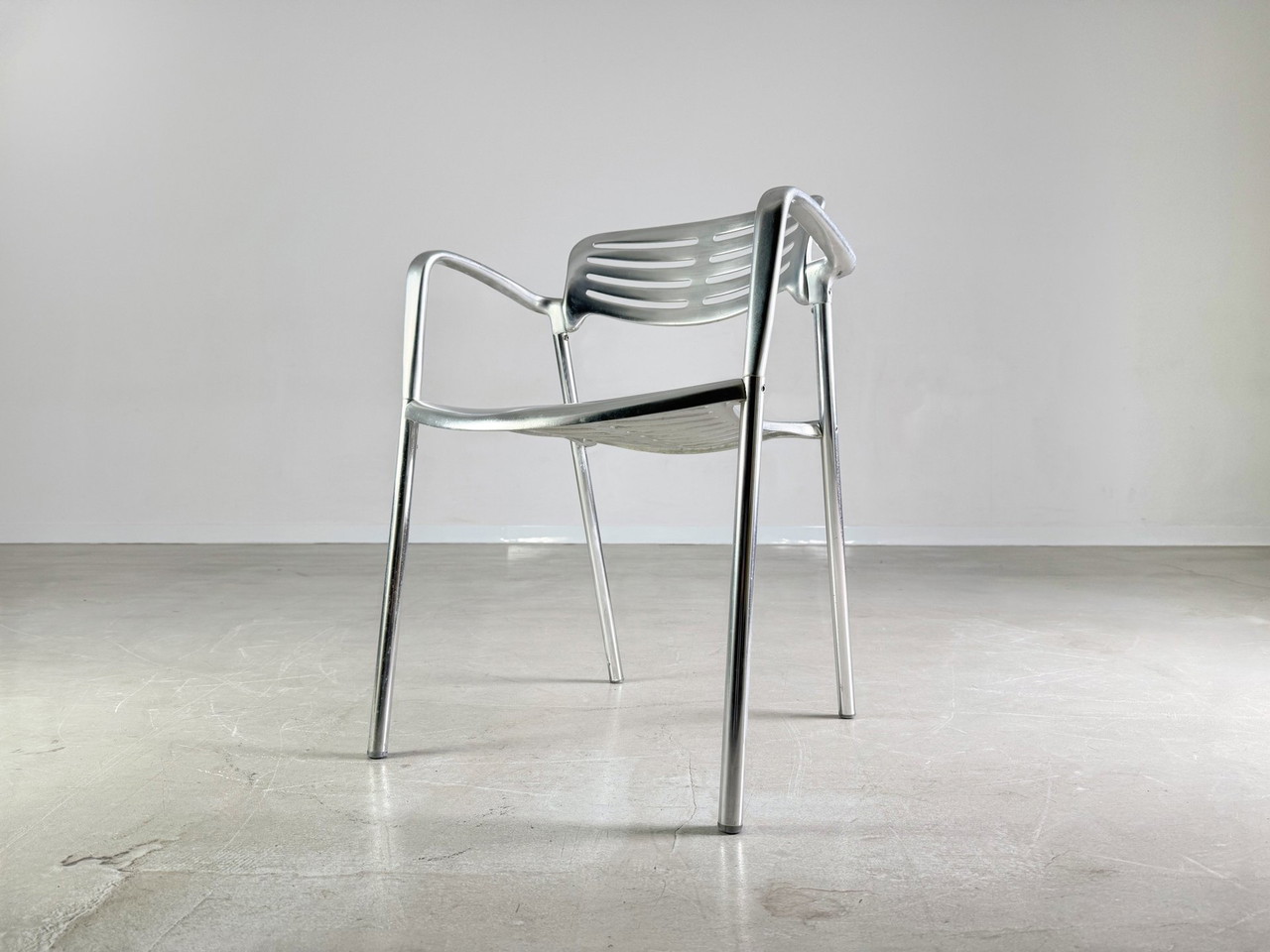 Set of 4 Toledo chairs Amat-3 Jorge Pensi aluminum design Set of 4 Toledo chairs Amat-3 Jorge Pensi aluminum design