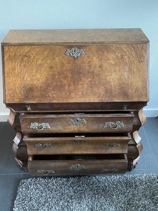 Classic rootnut belly secretaire