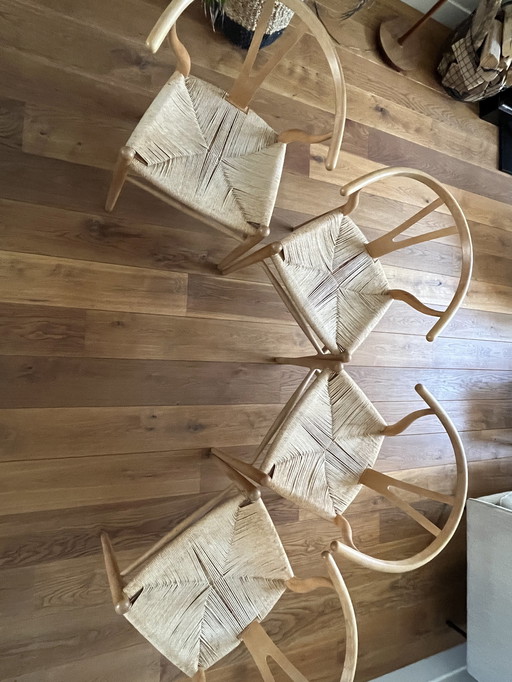 Original Hans J. Wegner Wishbone Chair Set