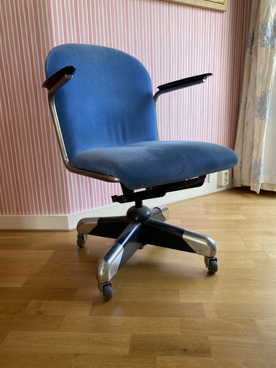 Image 1 of Gispen office chair