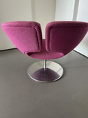 Apollo swivel lounge chair from Artifort