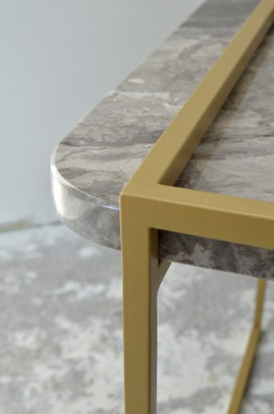 Image 1 of Marble side table Mu