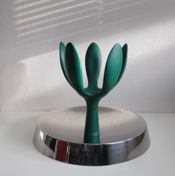 Image 1 of Alessi Fruit Mama fruit bowl