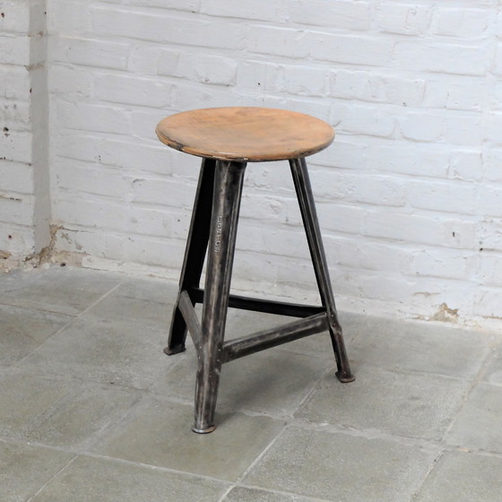 Image 1 of Tabouret d'usine Bauhaus