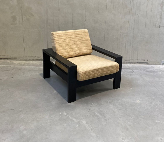 Image 1 of Chaise à accoudoirs laquée noire de style brutaliste