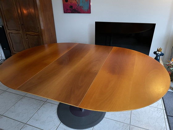 Image 1 of Leolux table