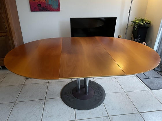 Image 1 of Leolux table