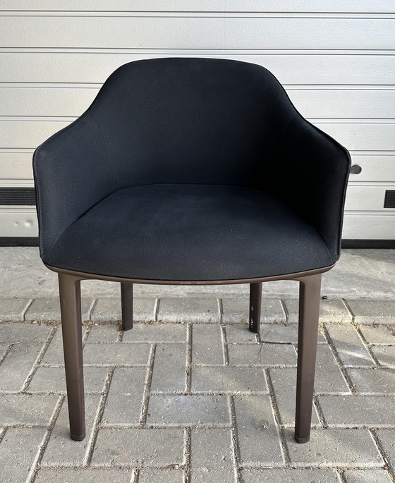 Image 1 of 4x Vitra Softshell design chairs 