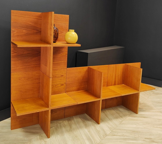 Image 1 of Etagère Mid Century