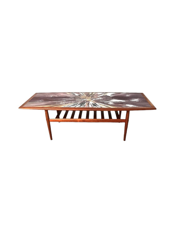 Image 1 of Coffee table