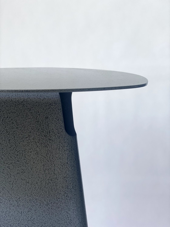 Image 1 of Pode Roderick Vos side table metal