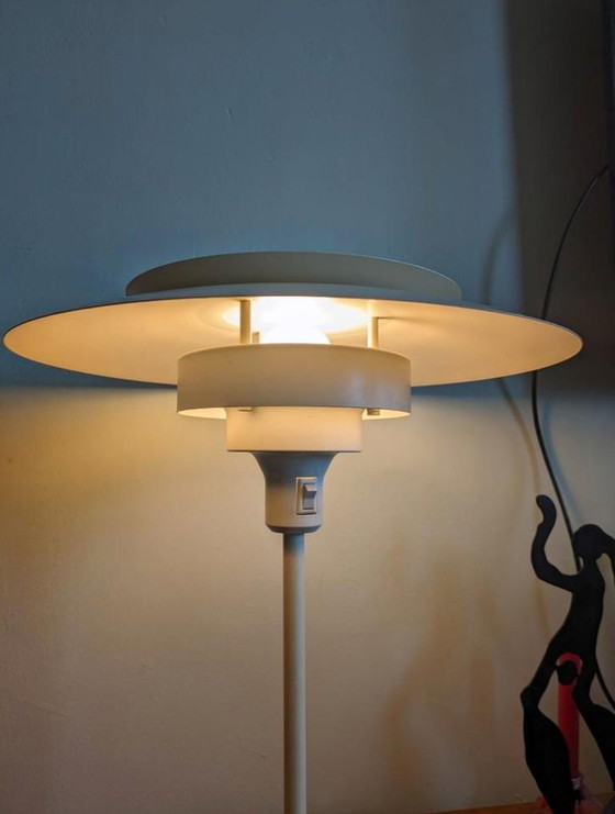 Image 1 of Simon Henningsen Model 2015 Lyskaer Table Lamp