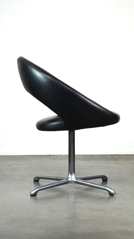 Image 1 of Black leather vintage Artifort designer armchair model NINA