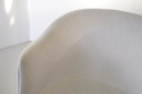 2x chaise de salle à manger Gubi Bat