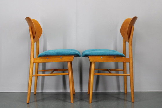 Image 1 of 1970S Set Of Four Beech Dining Chairs By Ton, Czechoslovakia