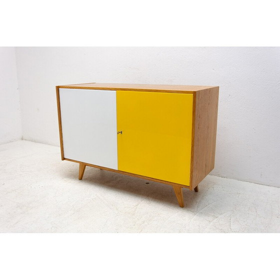 Image 1 of Vintage U-450 highboard in beech by Jiří Jiroutek for Interiér Praha, Czechoslovakia 1960