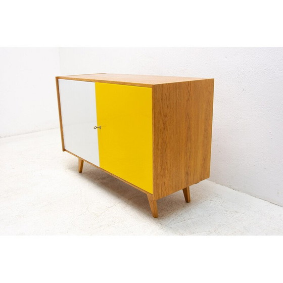 Image 1 of Vintage U-450 highboard in beech by Jiří Jiroutek for Interiér Praha, Czechoslovakia 1960
