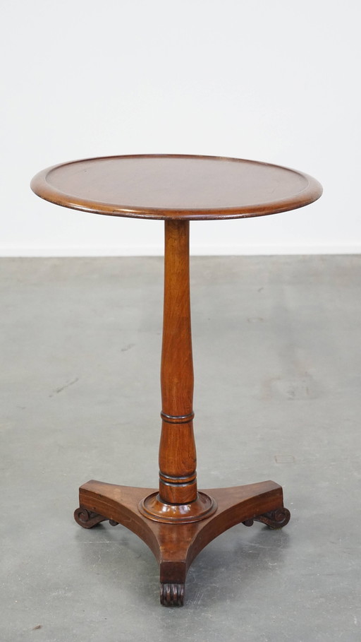 Round Side Table