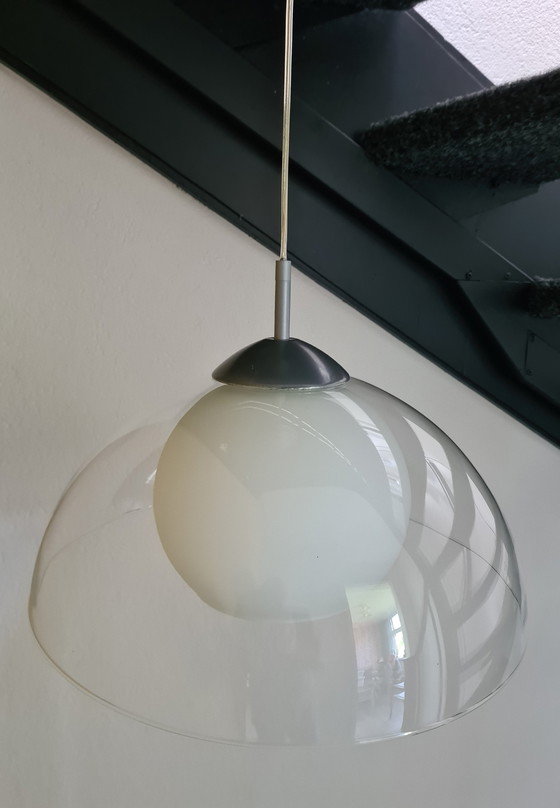 Image 1 of Lampe suspendue en verre massif