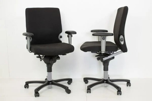 2X Haworth Comforto 77 Office Chair