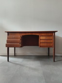 Scrivania danese vintage in teak