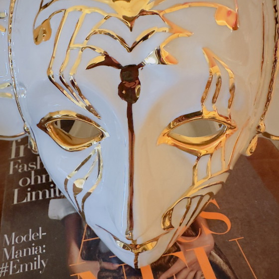 Image 1 of Venetian lamp carnival mask gold-plated / Made in Italy