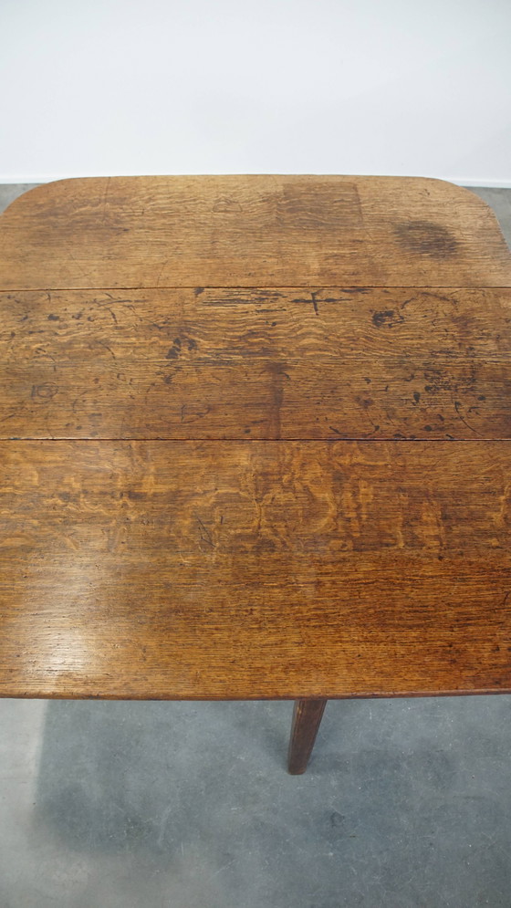 Image 1 of Oak Hangoor Dining Table