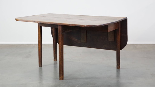 Oak Hangoor Dining Table