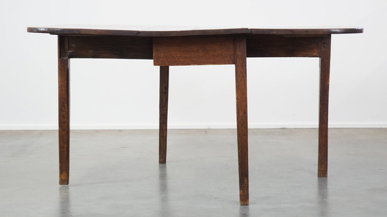 Image 1 of Oak Hangoor Dining Table