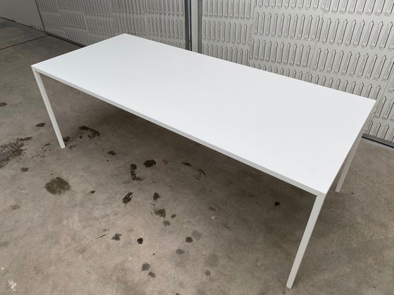 Image 1 of Arco slim plus table by Bert Jan Pot