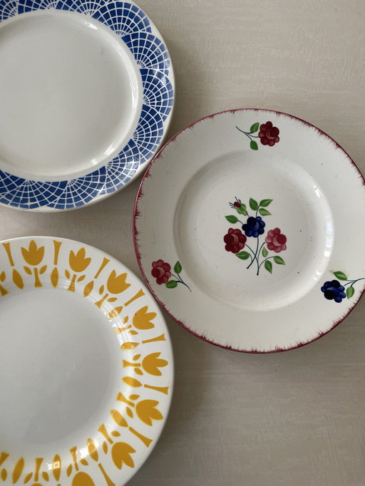 Set of Matching Flat Plates