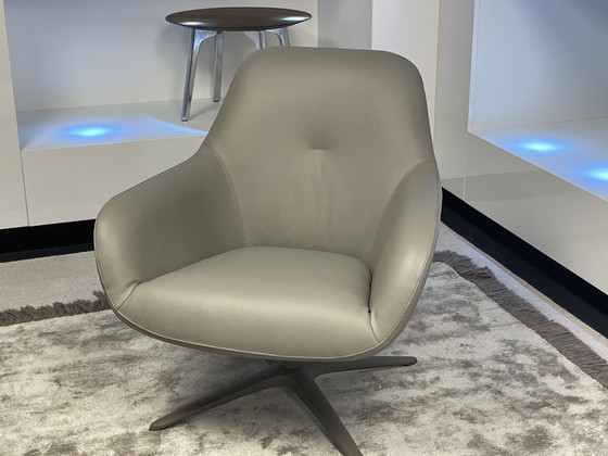 Image 1 of Leolux Pode Spot One Swivel Armchair Leather Mushroom